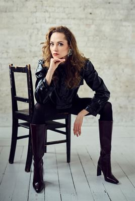 Alicia-26