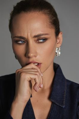 Alicia-12
