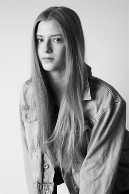 Suzanne-21