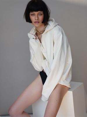 Thaisa-17