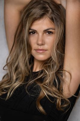 Emanuela-15