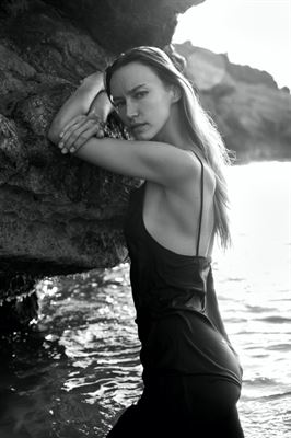 Valeria Miro-17