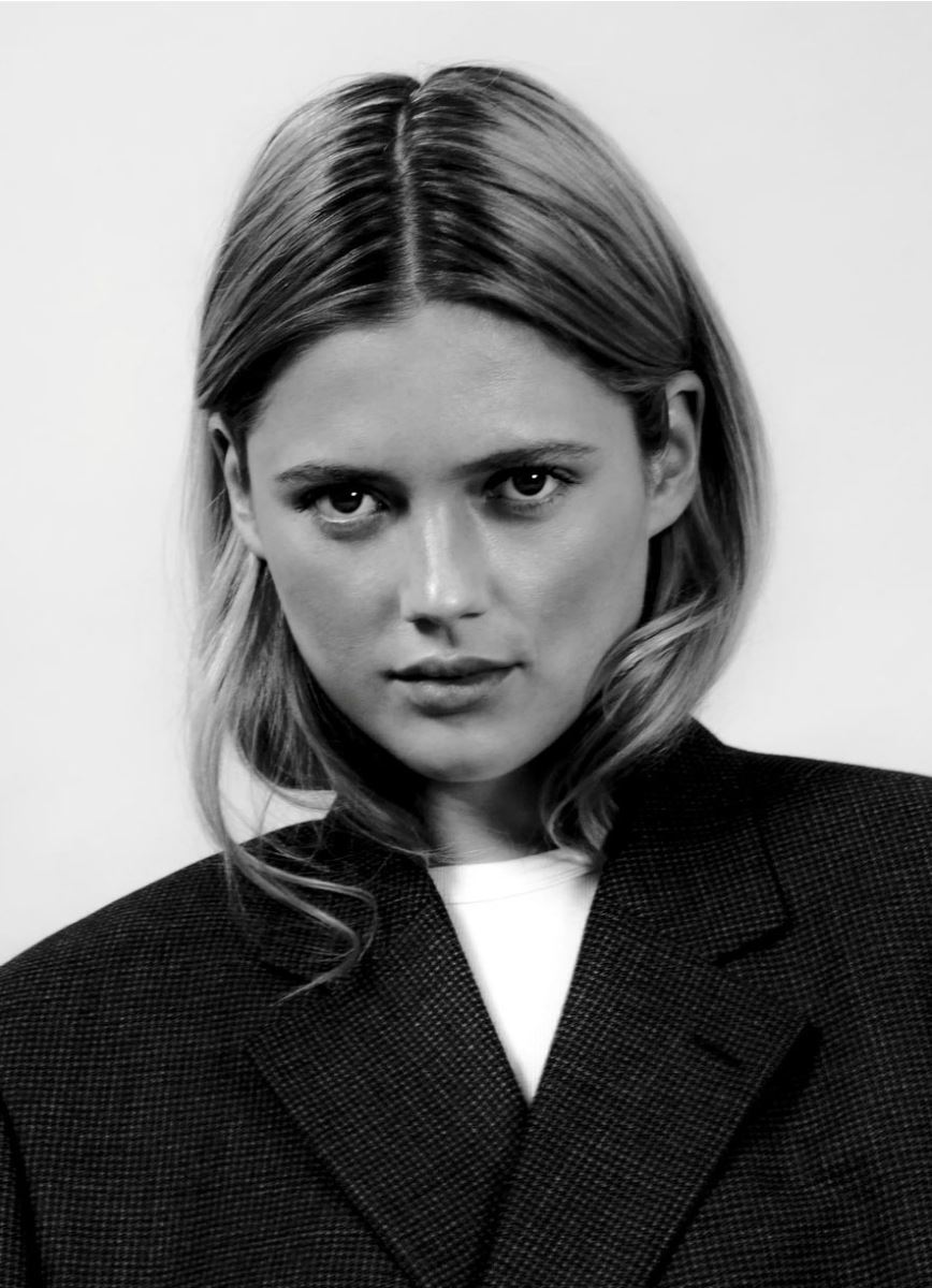 Mia Lauser - 5