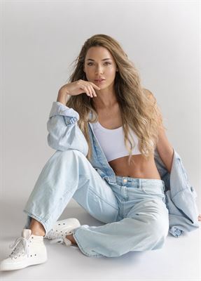 Julie Marie-27