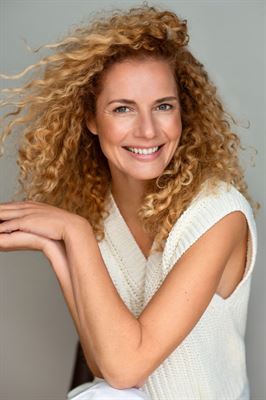 Elena-8