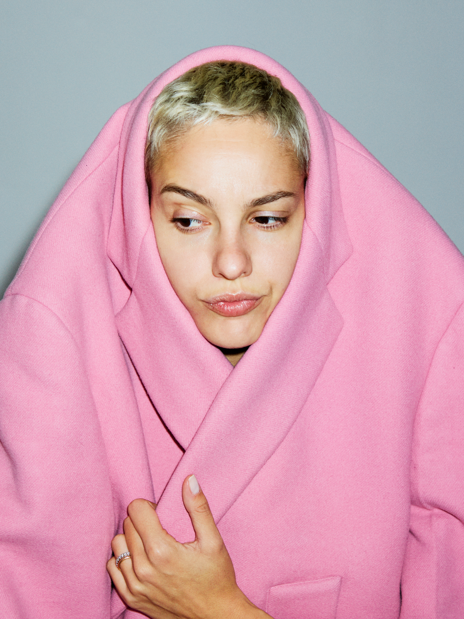 GIULIA THELLER photo