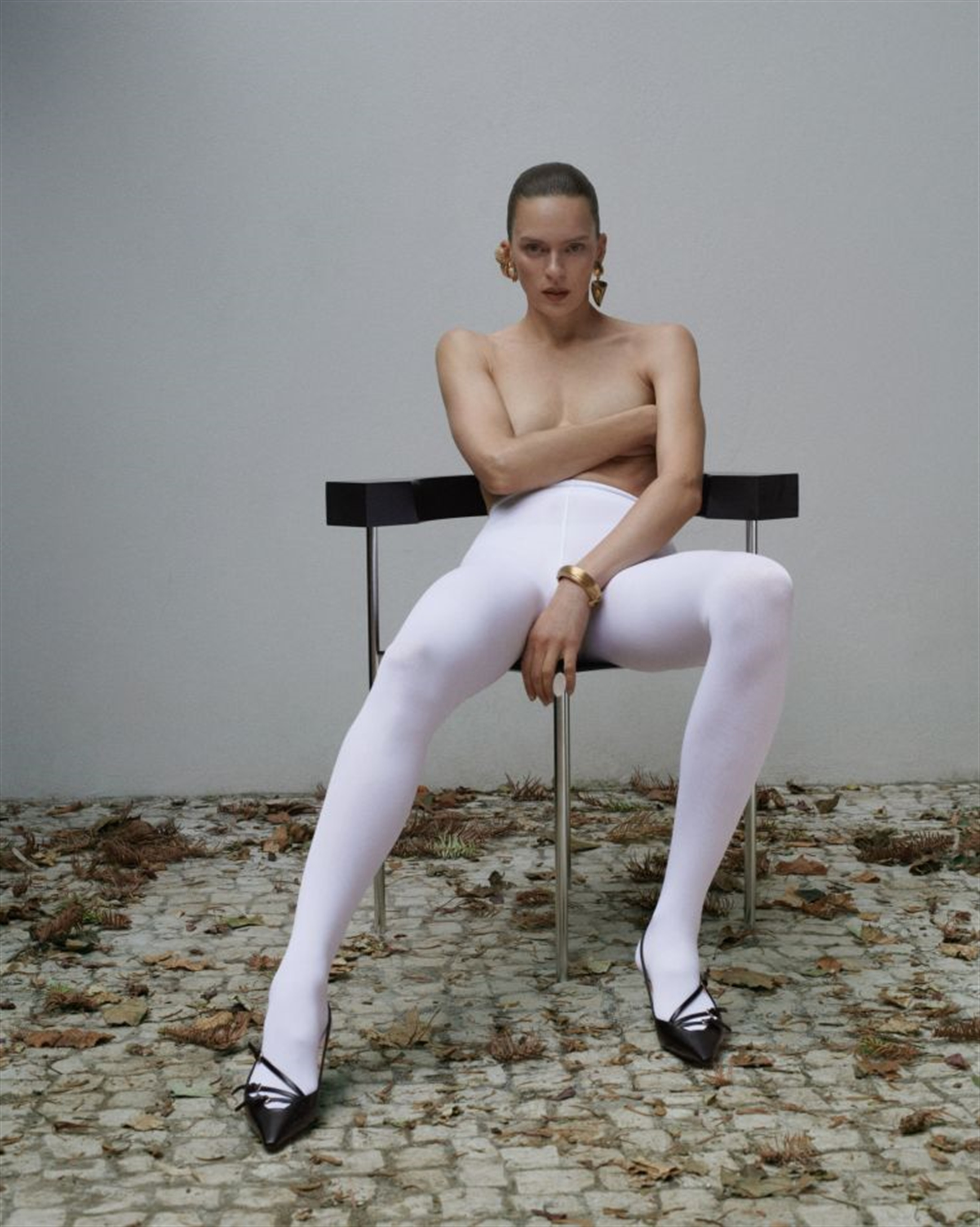 ELISE CROMBEZ photo
