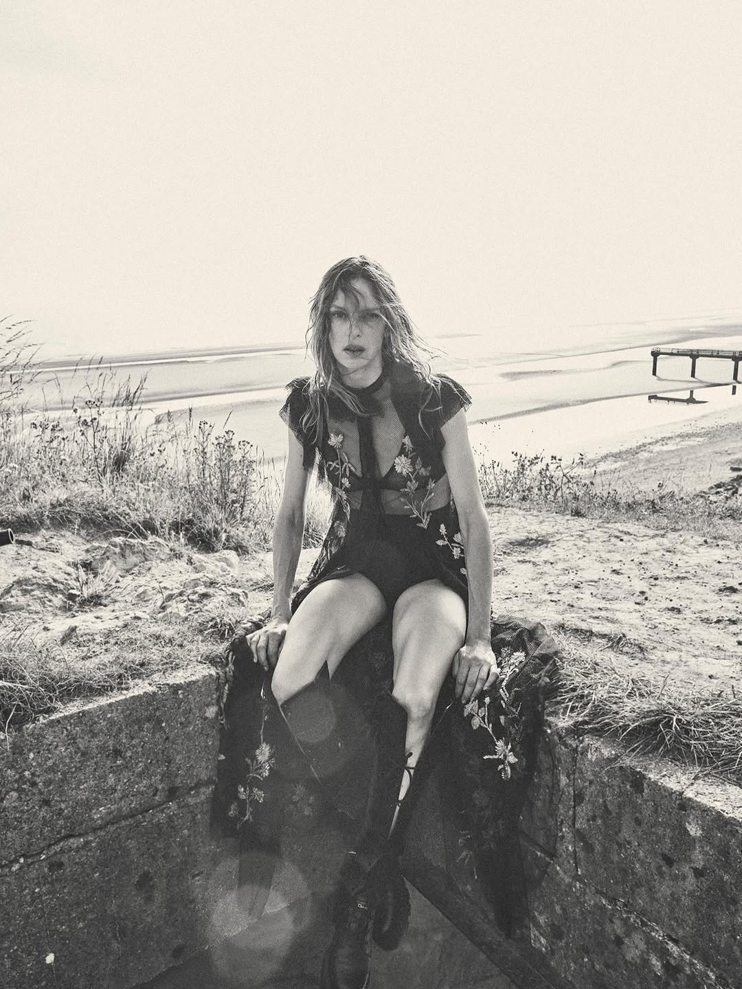 ELISE CROMBEZ photo