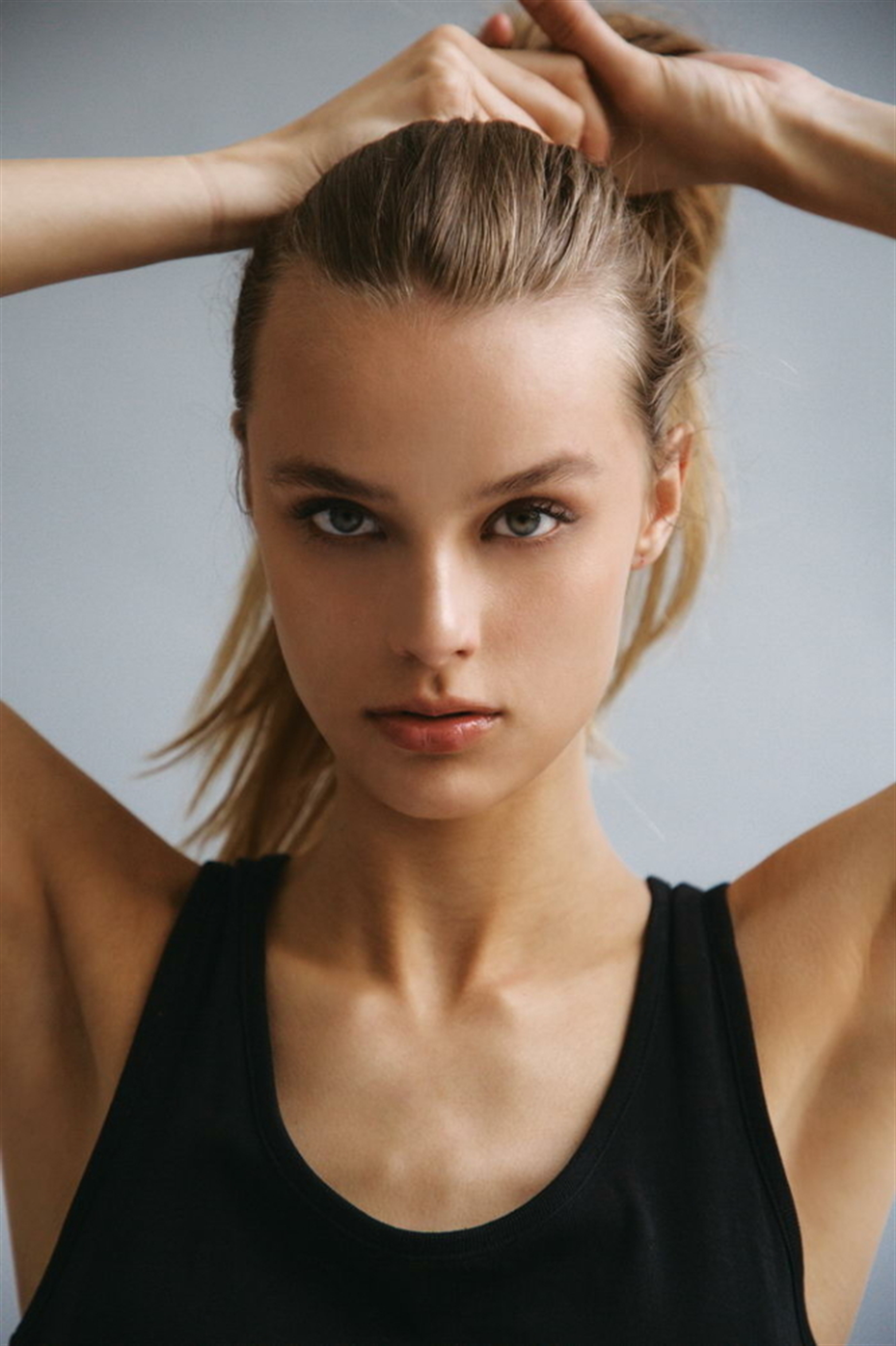 KRYSTYNA P. photo