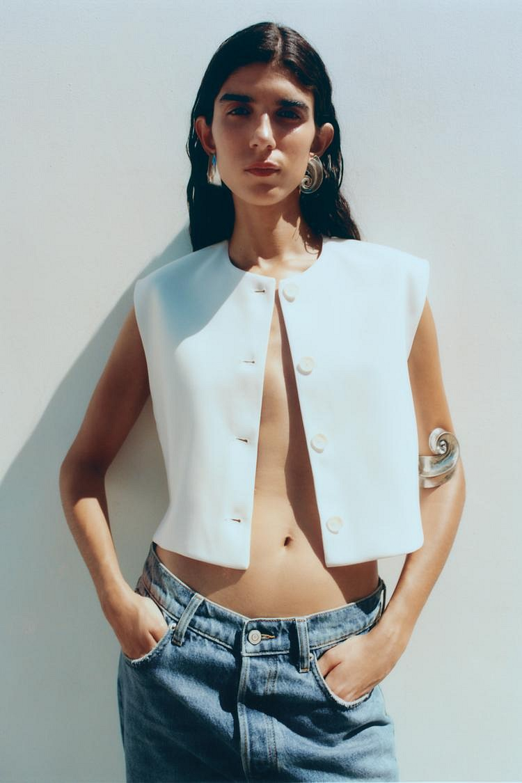 REBECA SOLANA photo