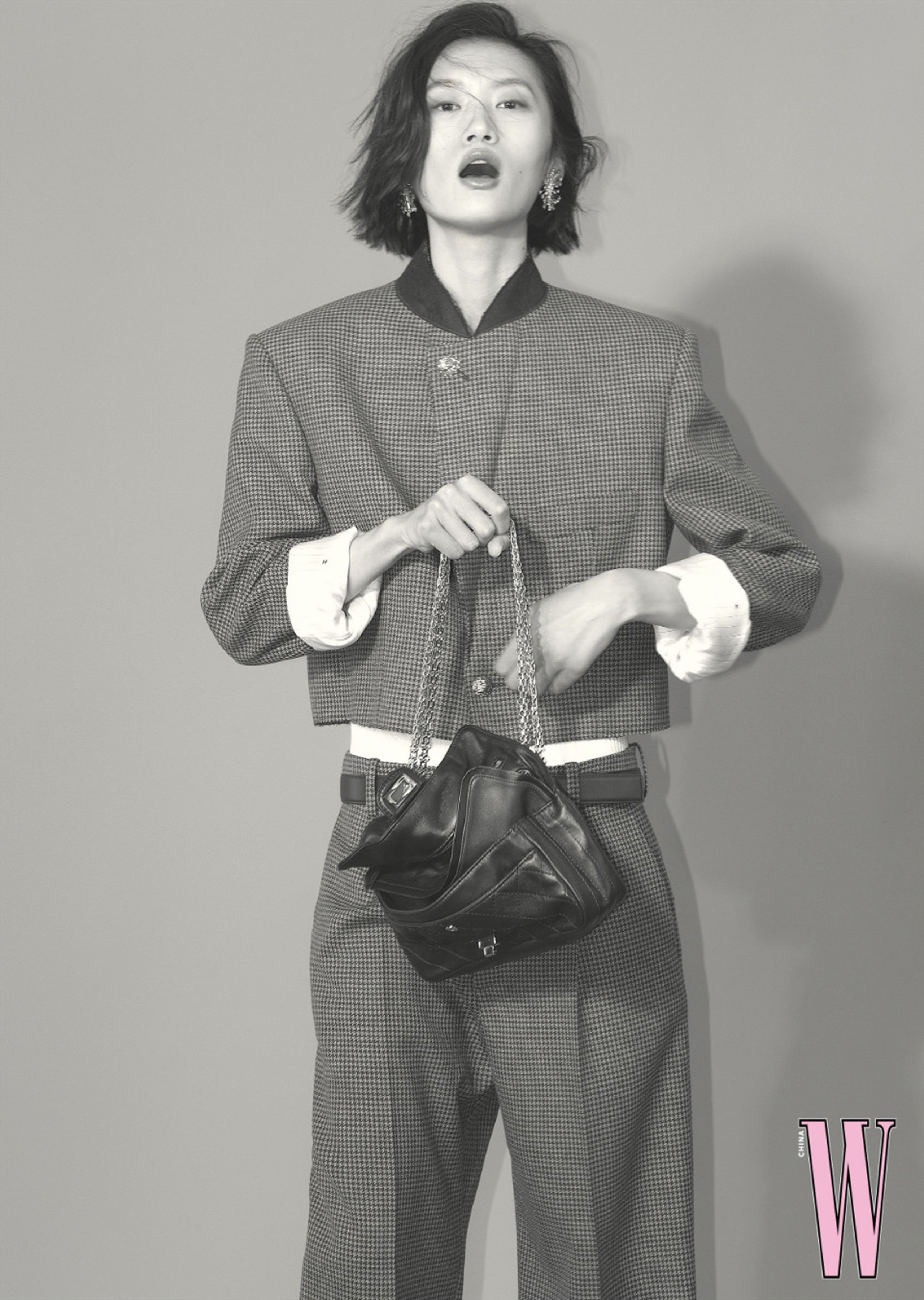 YILAN HUA photo