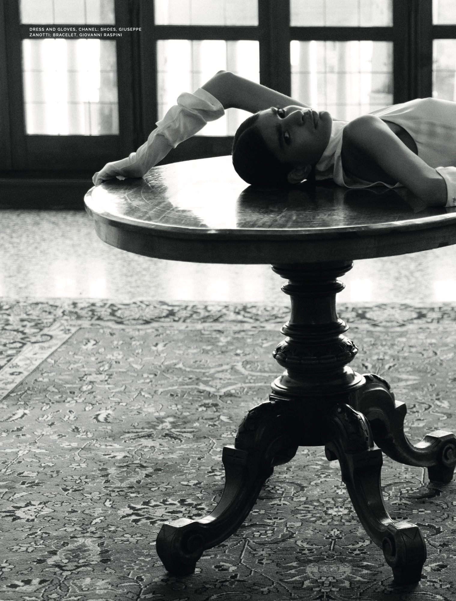 BIANCA MARTINELLO photo