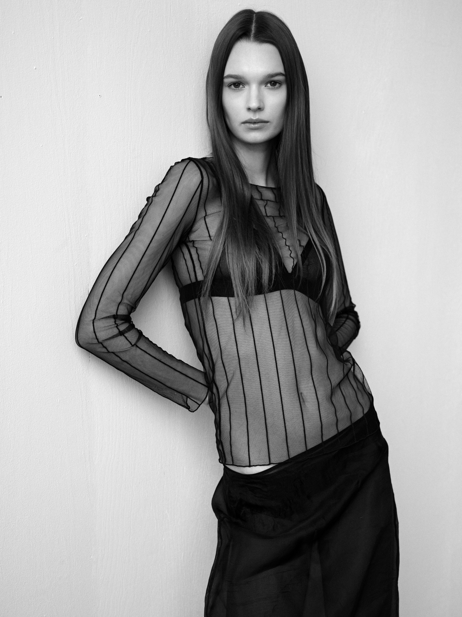 NICOL KOSINOVA photo