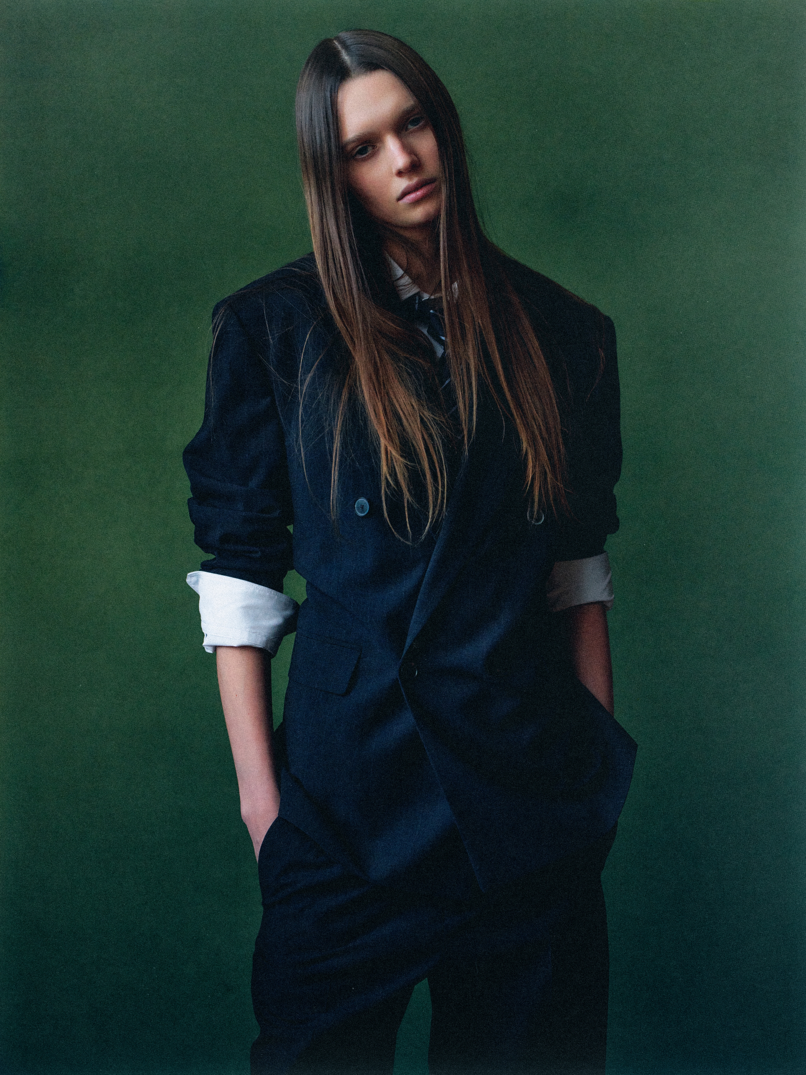 NICOL KOSINOVA photo