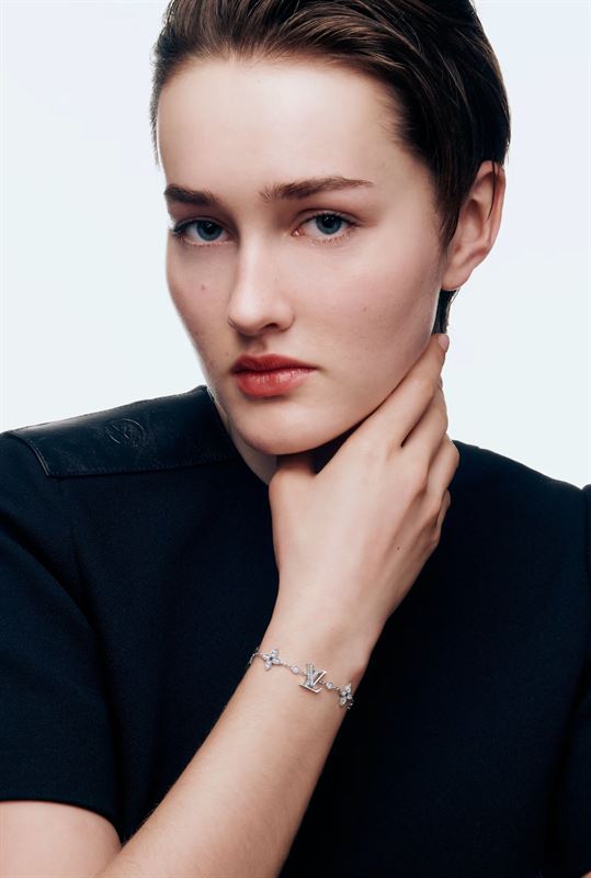 GRETA OBERWALLENEY photo