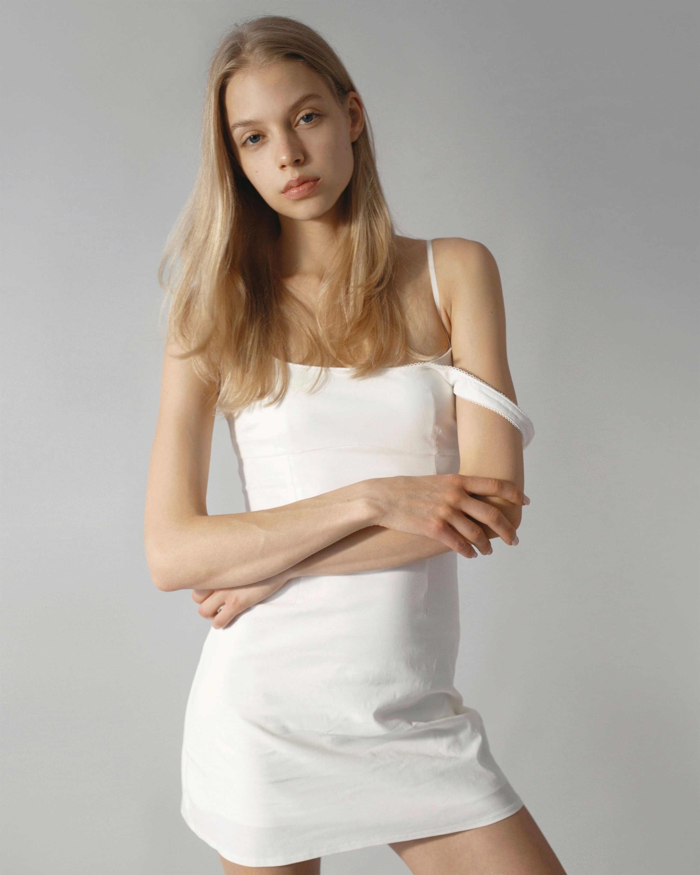 WIKTORIA DAWIDOWSKA photo