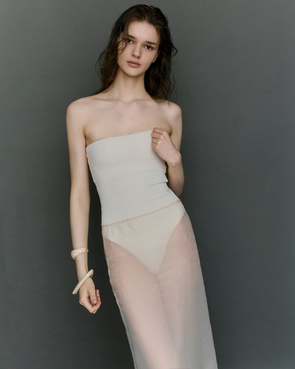KAMILA SERKUCZEWSKA photo