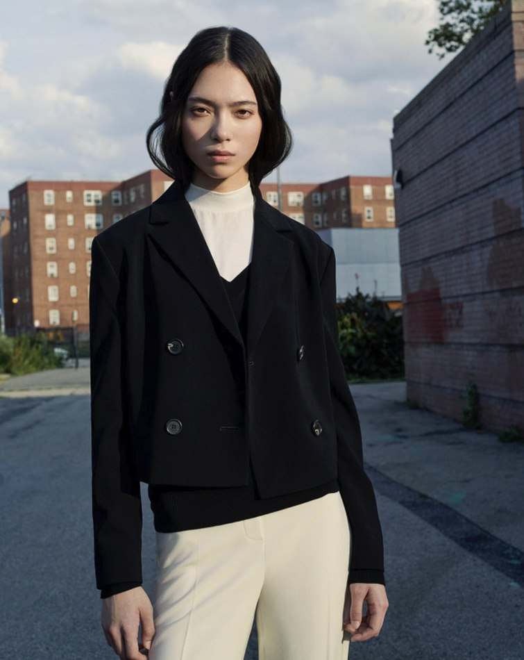 ZHONG MEI photo