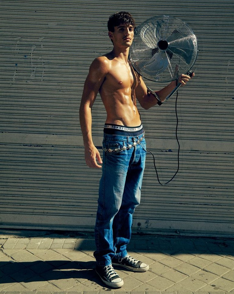 ALEJANDRO ALCARAZ photo