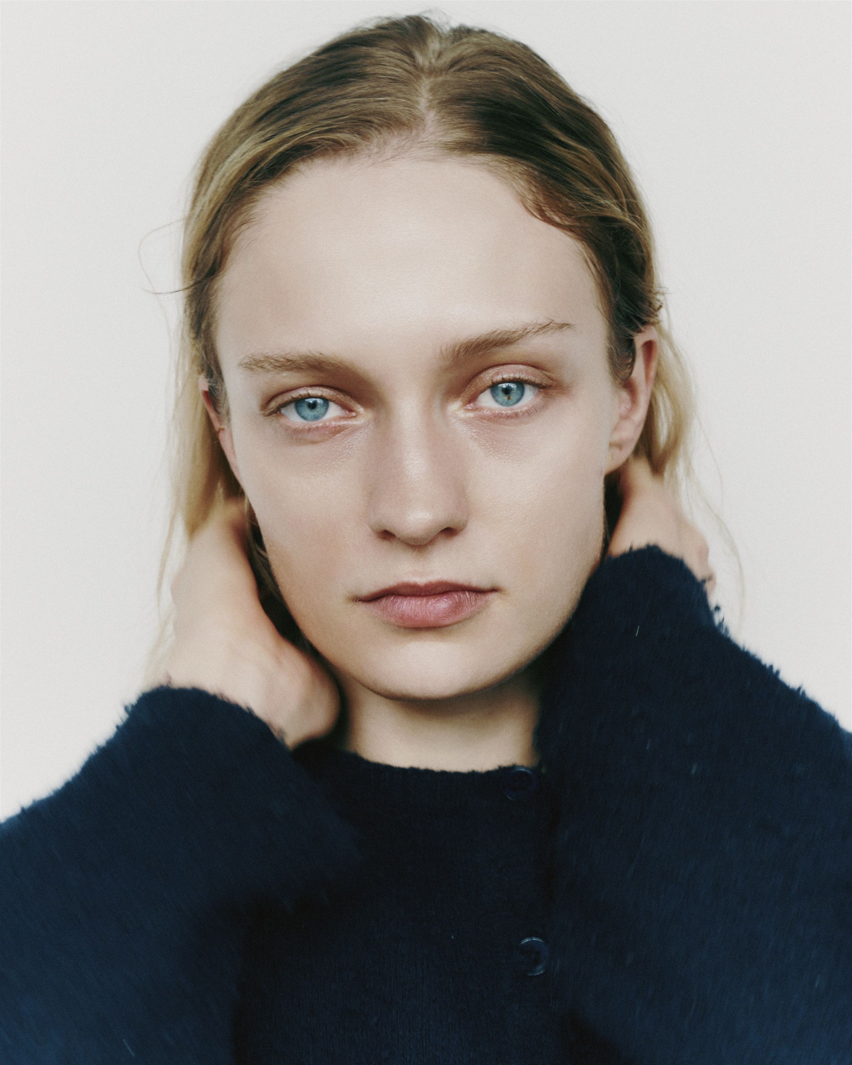 KATIE ROBINSON photo