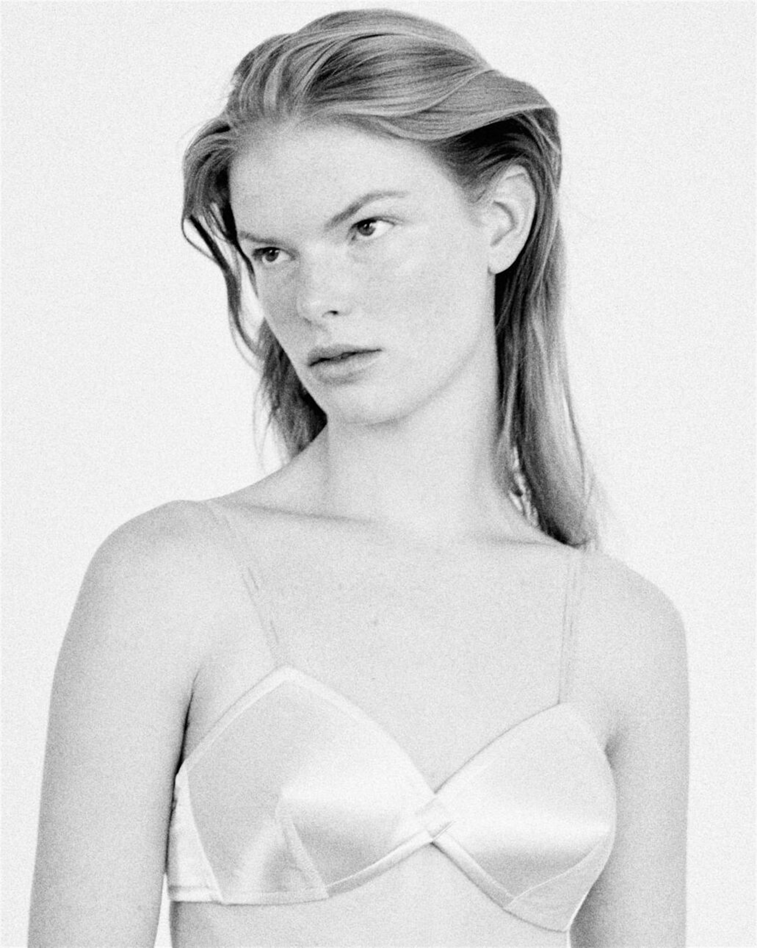 ELISE SWAIN photo