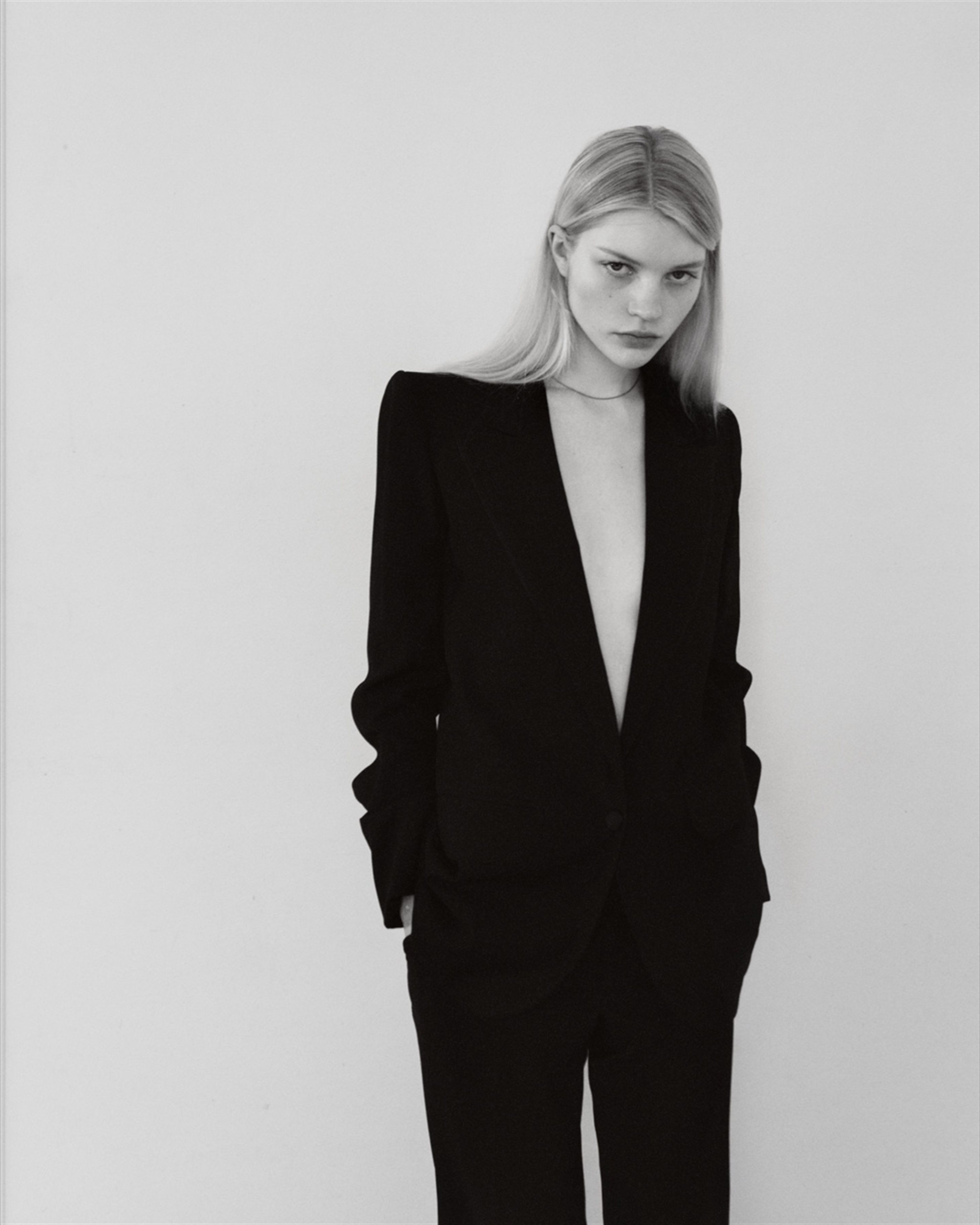 GRETA HELLBORG photo