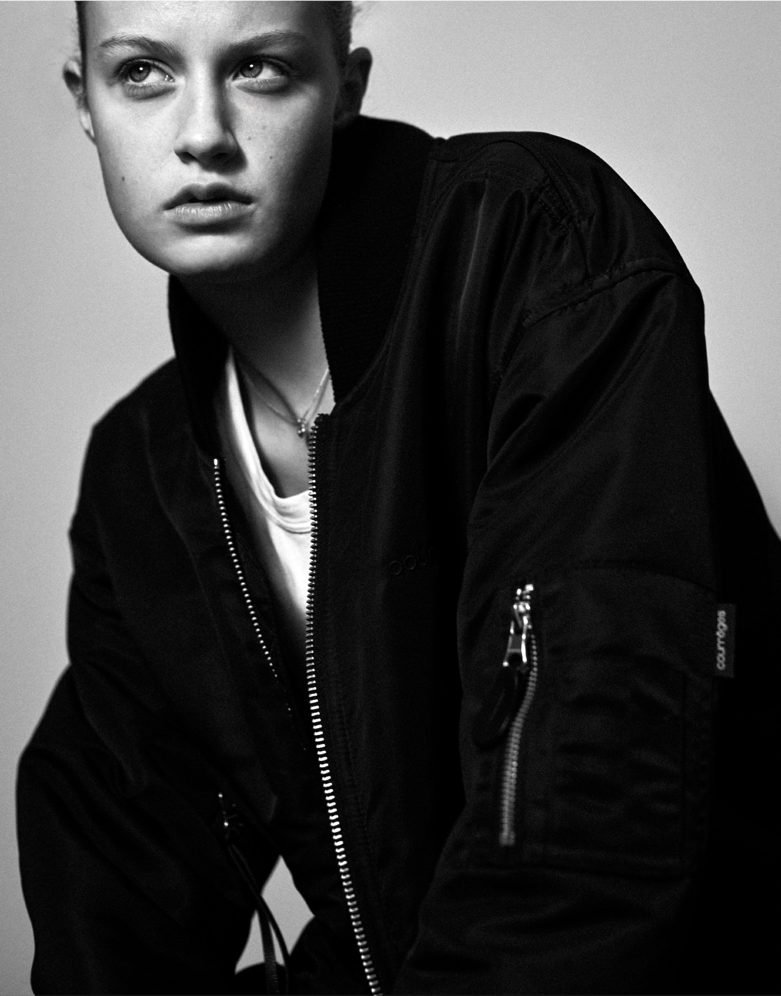 LOUVE PERRENOUD photo