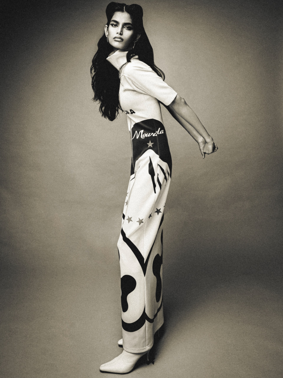 BHAVITHA MANDAVA photo