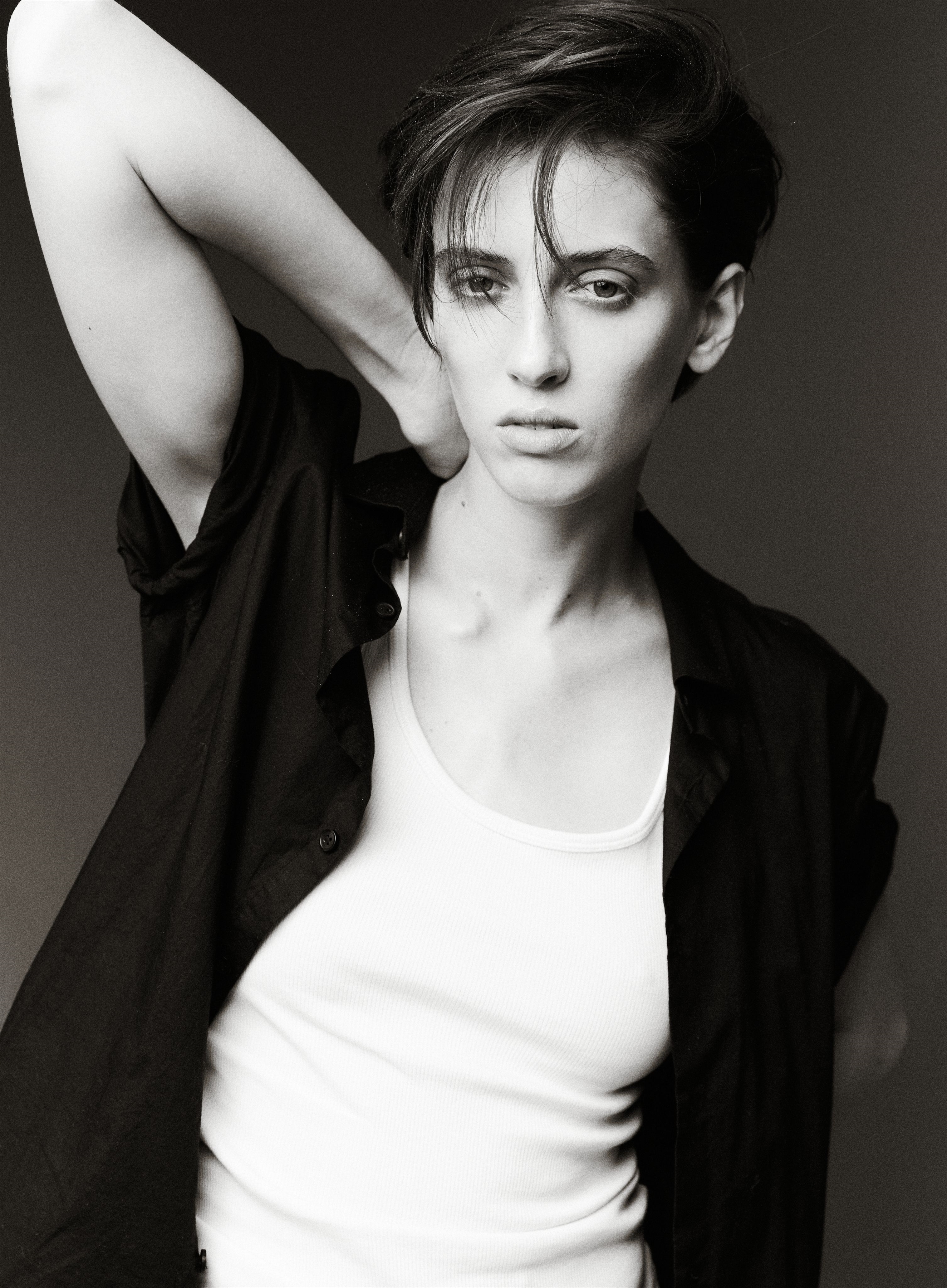 MATTIE NILES photo