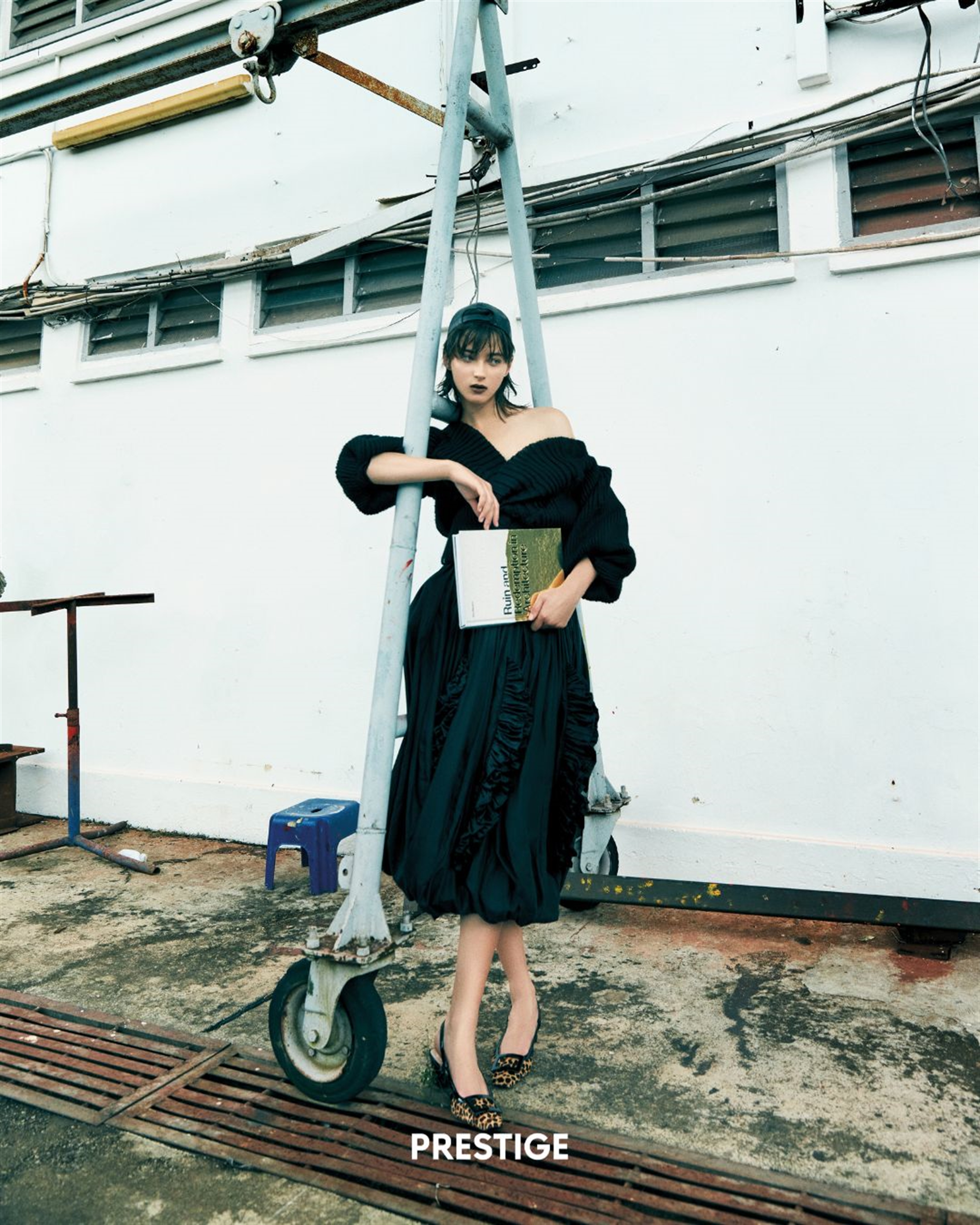 YANA KARA photo