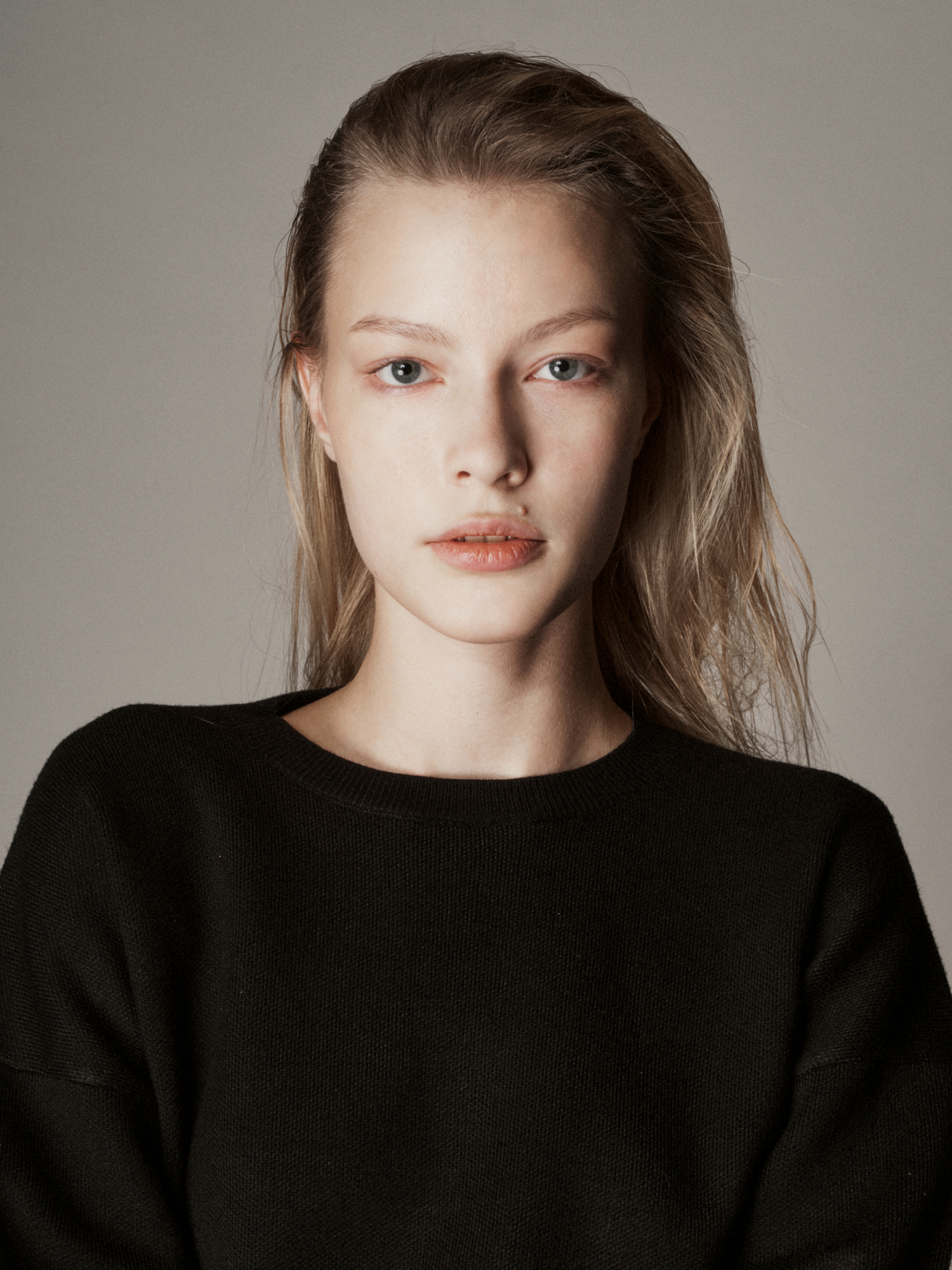 POLINA PRONINA photo