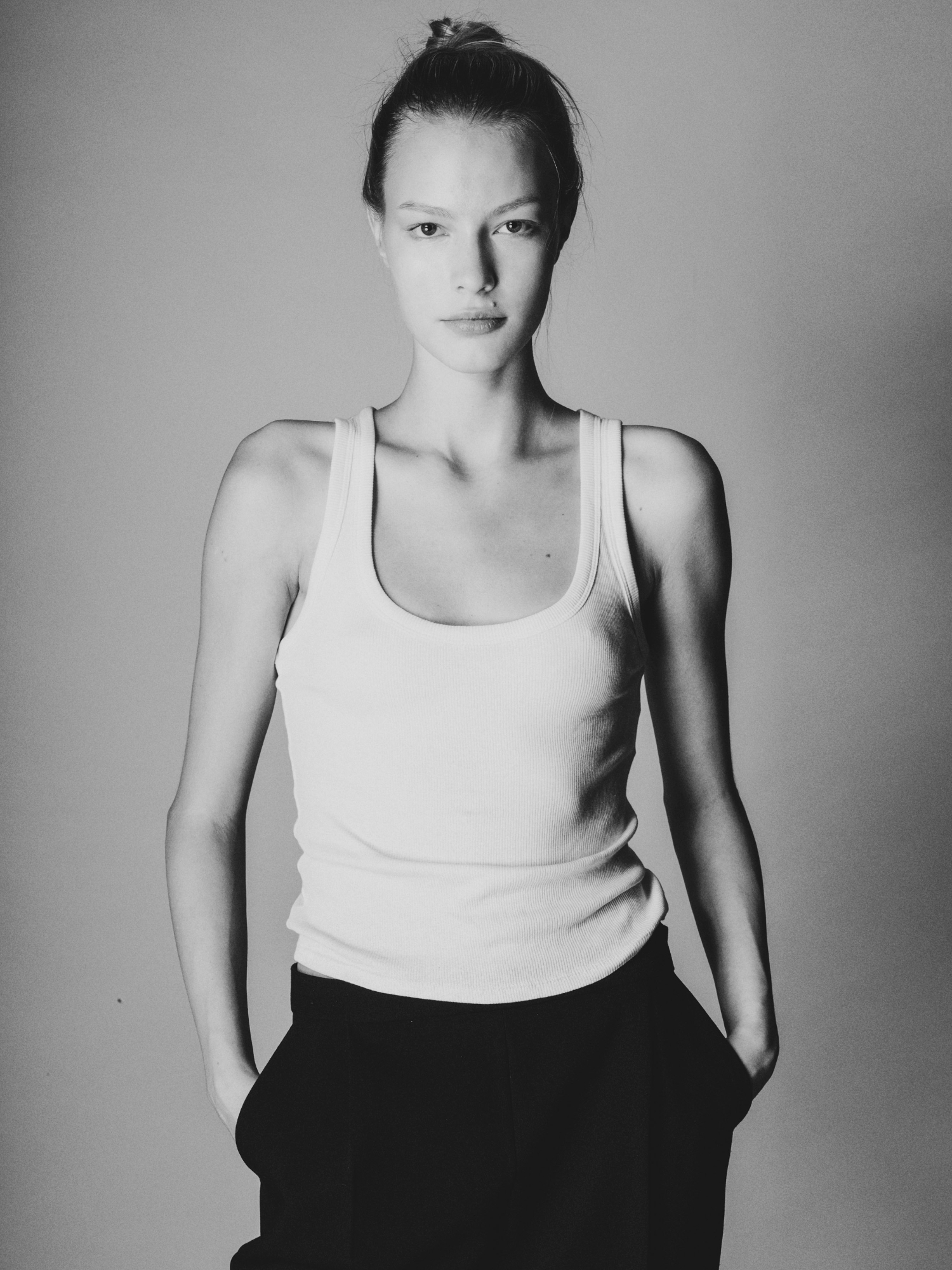 POLINA PRONINA photo