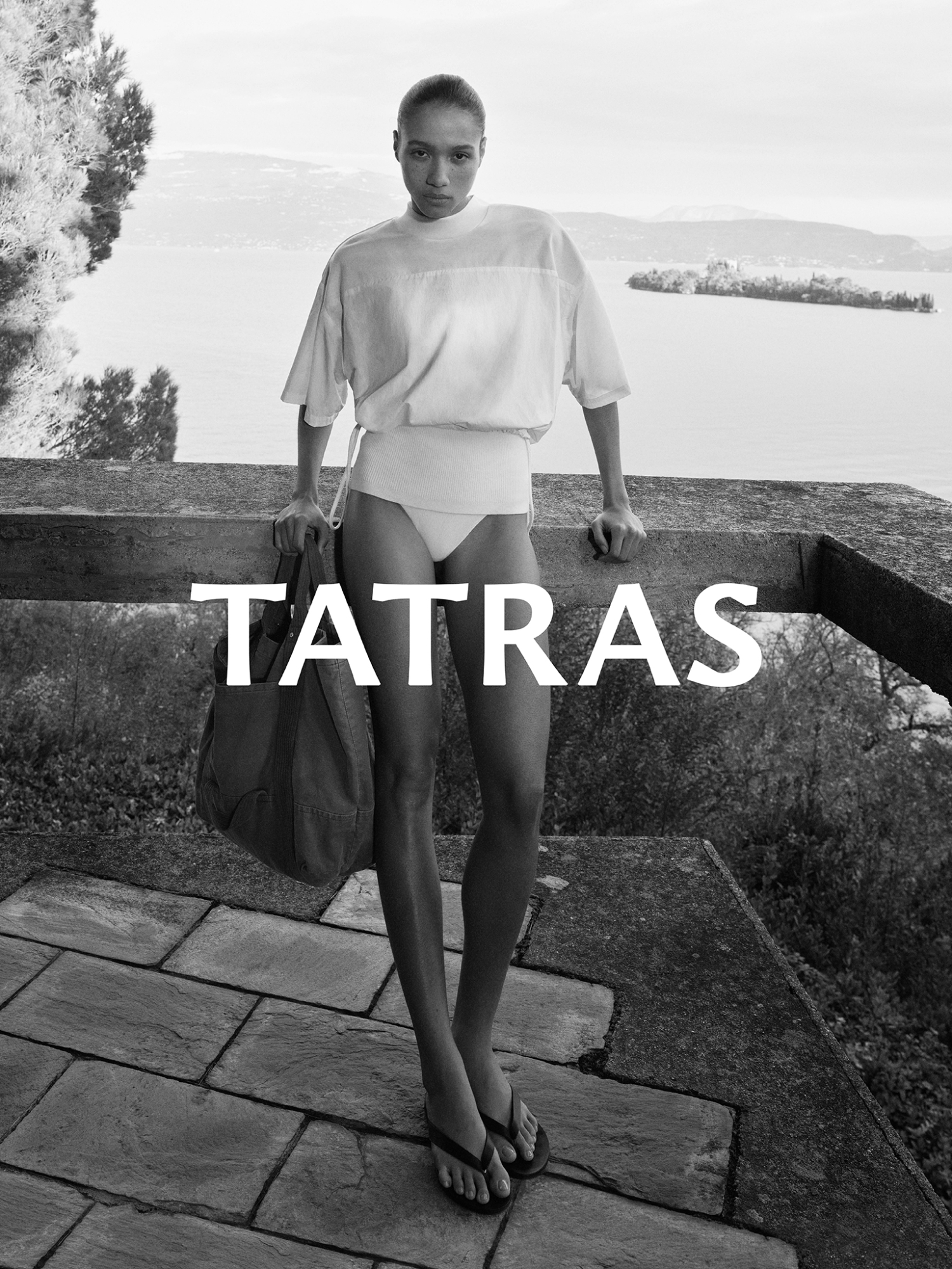 MAURIA CAETANO photo