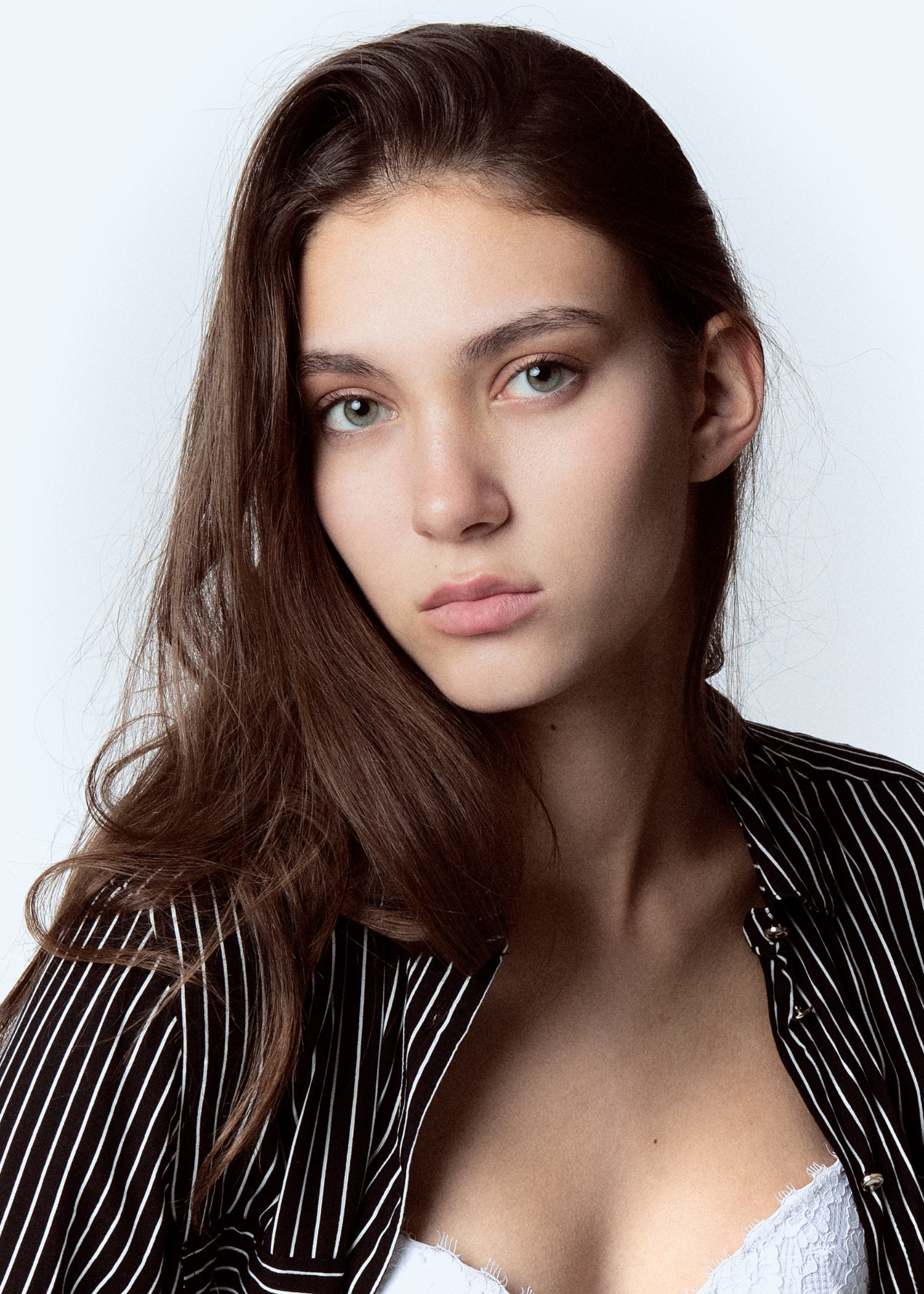 ANDREA RYSKOVA photo