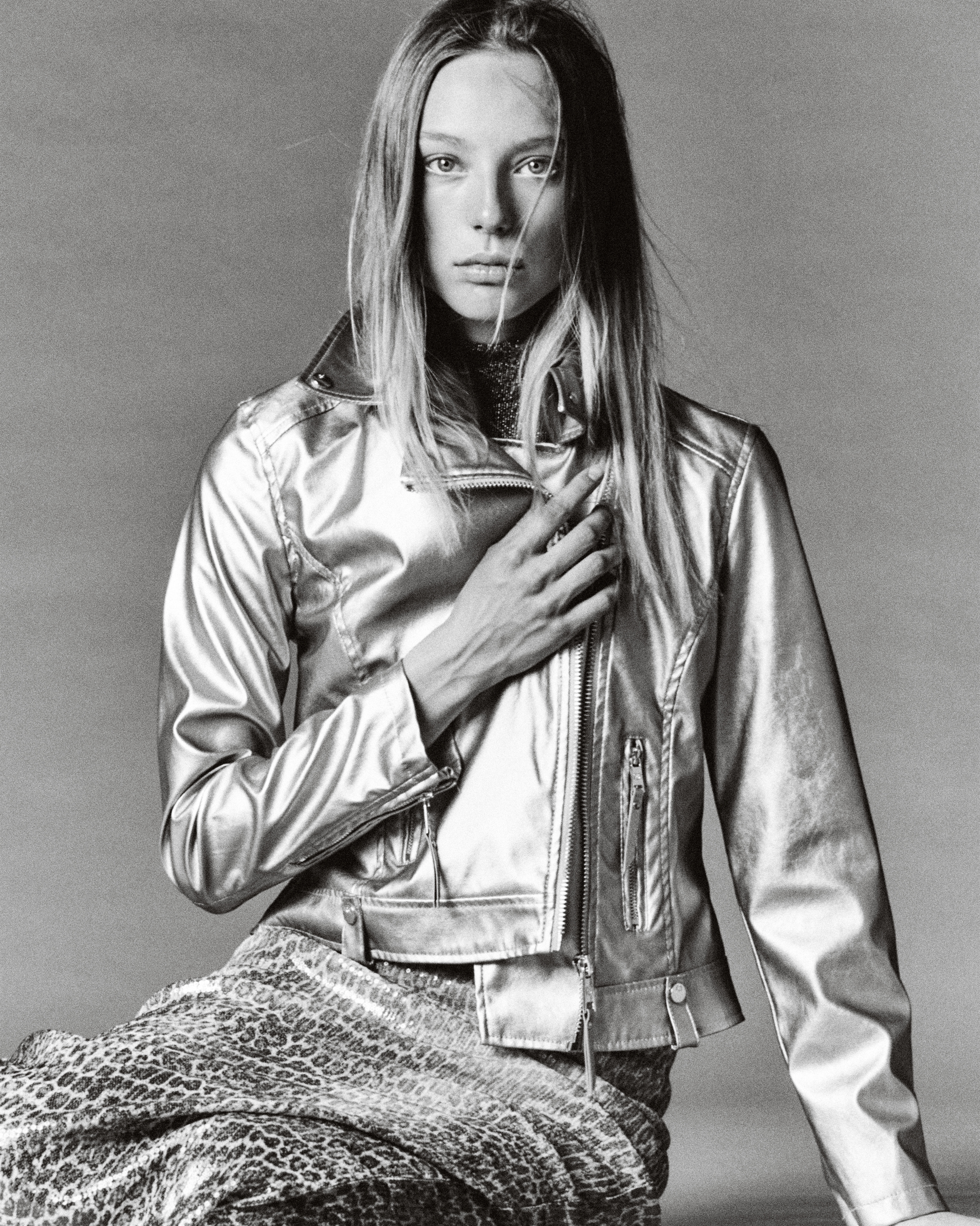STELLA SEGERFELDT photo