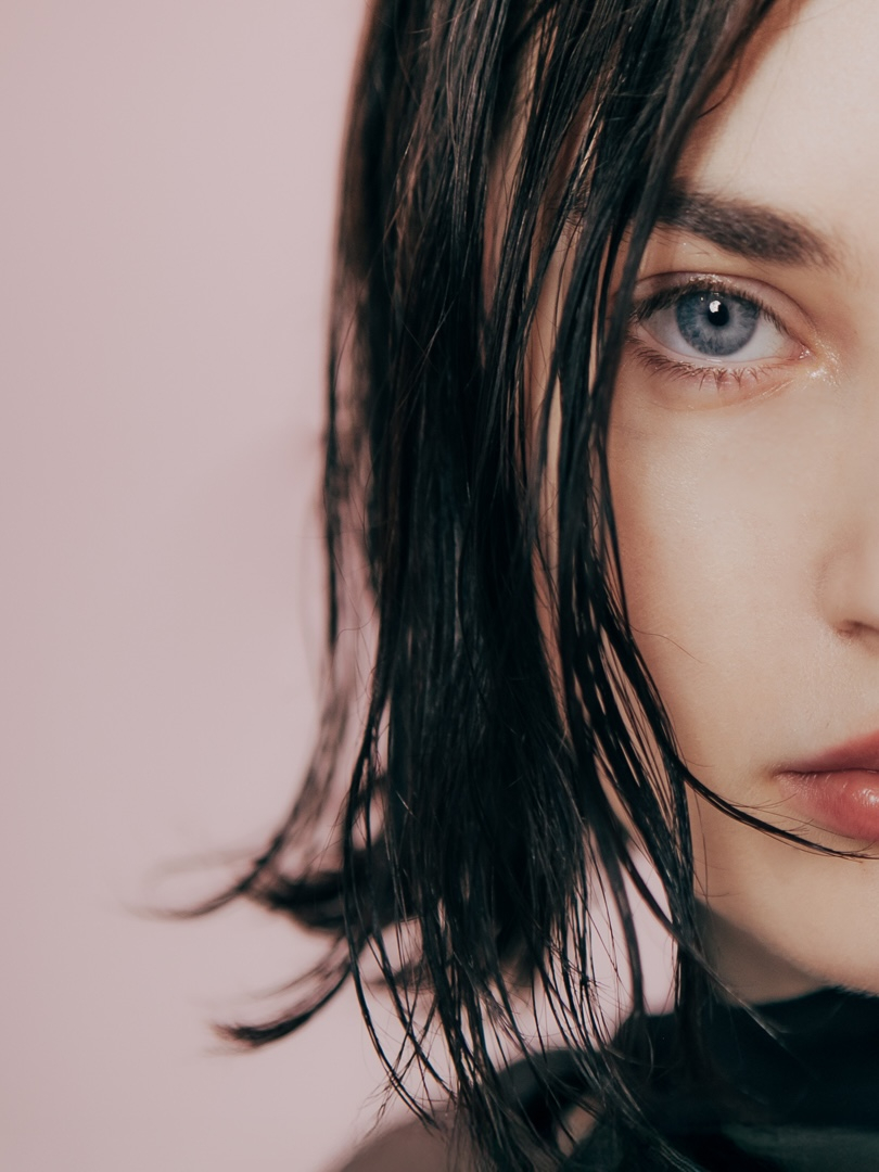 LIVIA BENZ photo