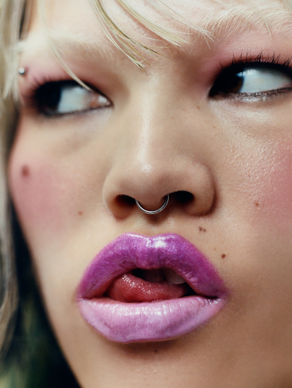 SAFFRON YIN YING CARY photo