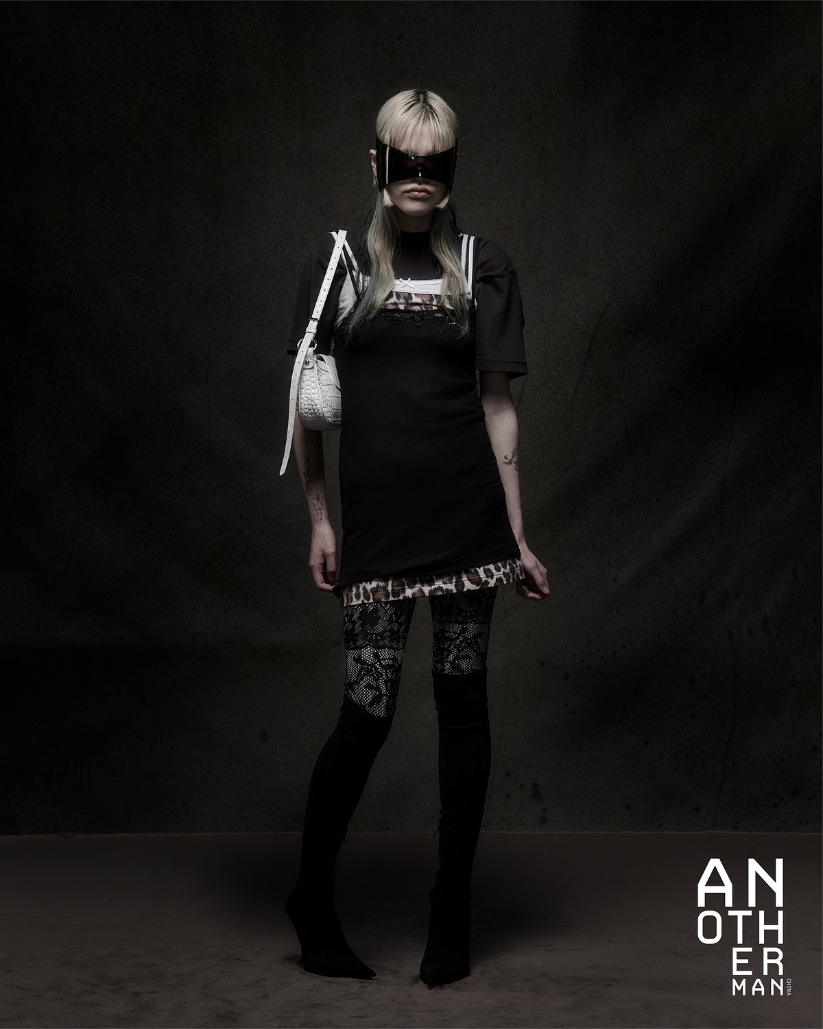 SAFFRON YIN YING CARY photo