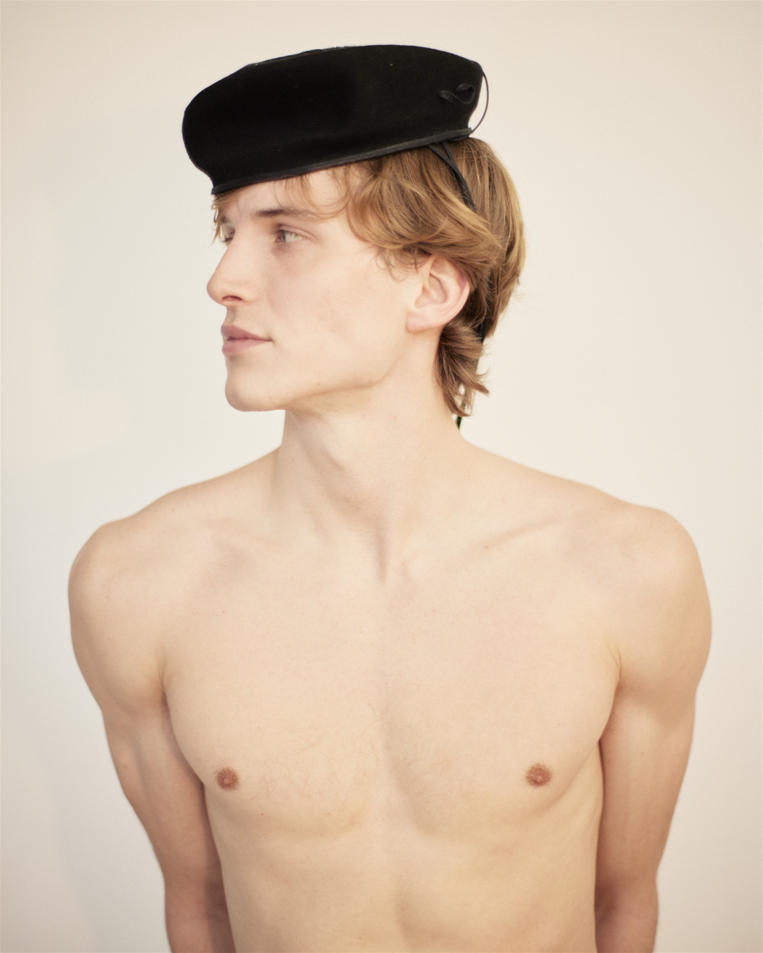 JAKOB CALVERT photo