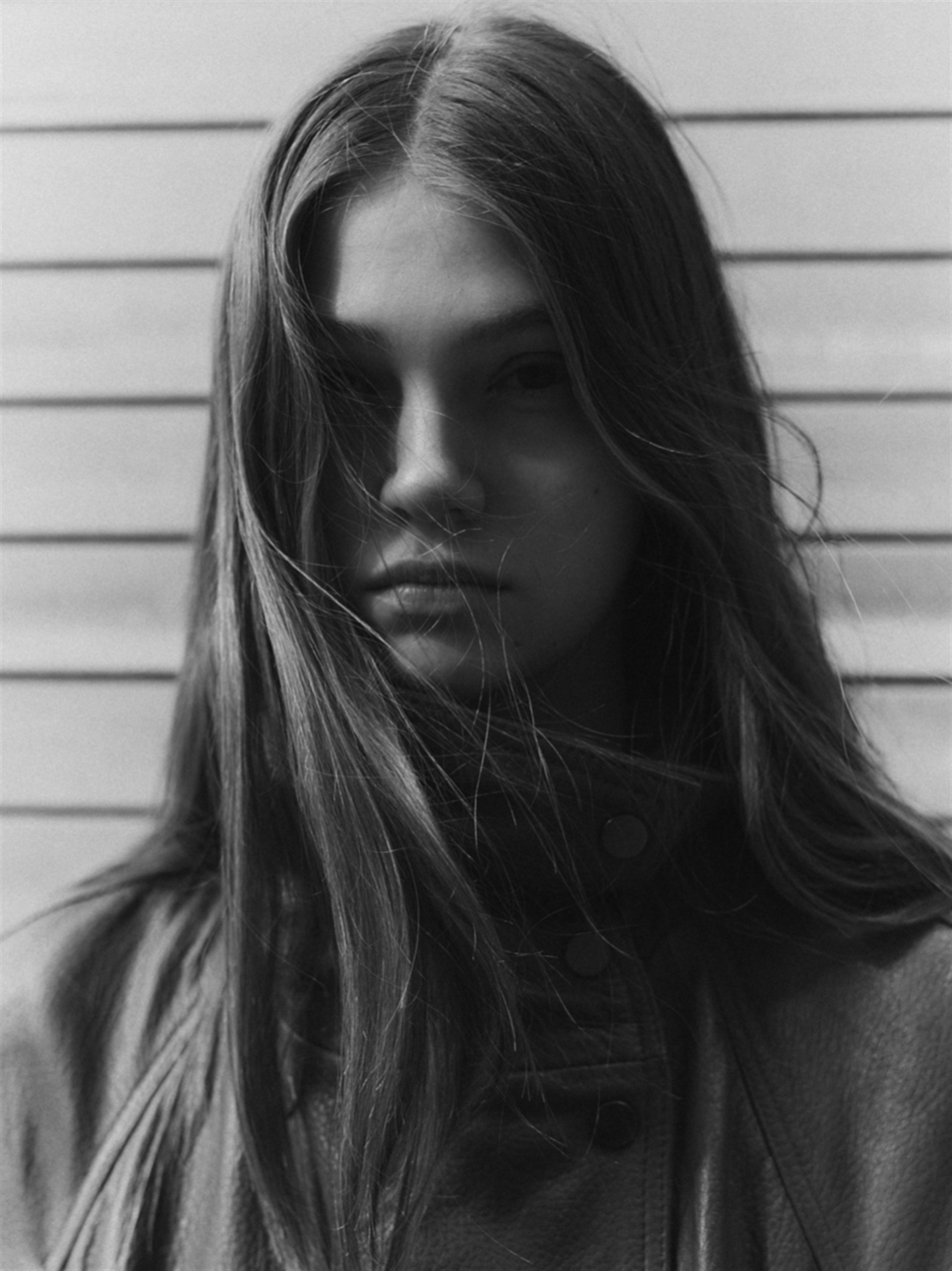 CAITLIN DOUGHERTY photo