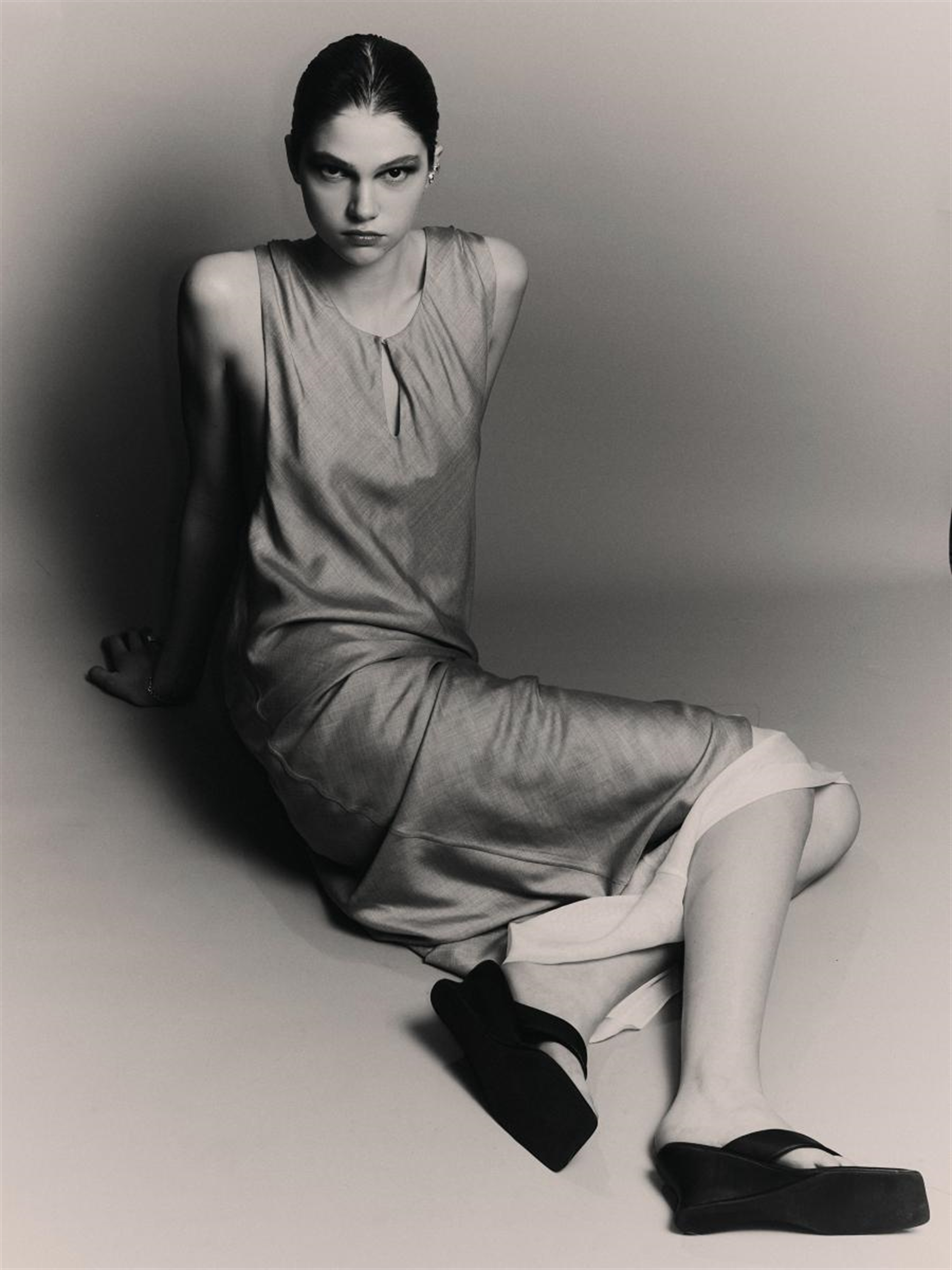 CAITLIN DOUGHERTY photo