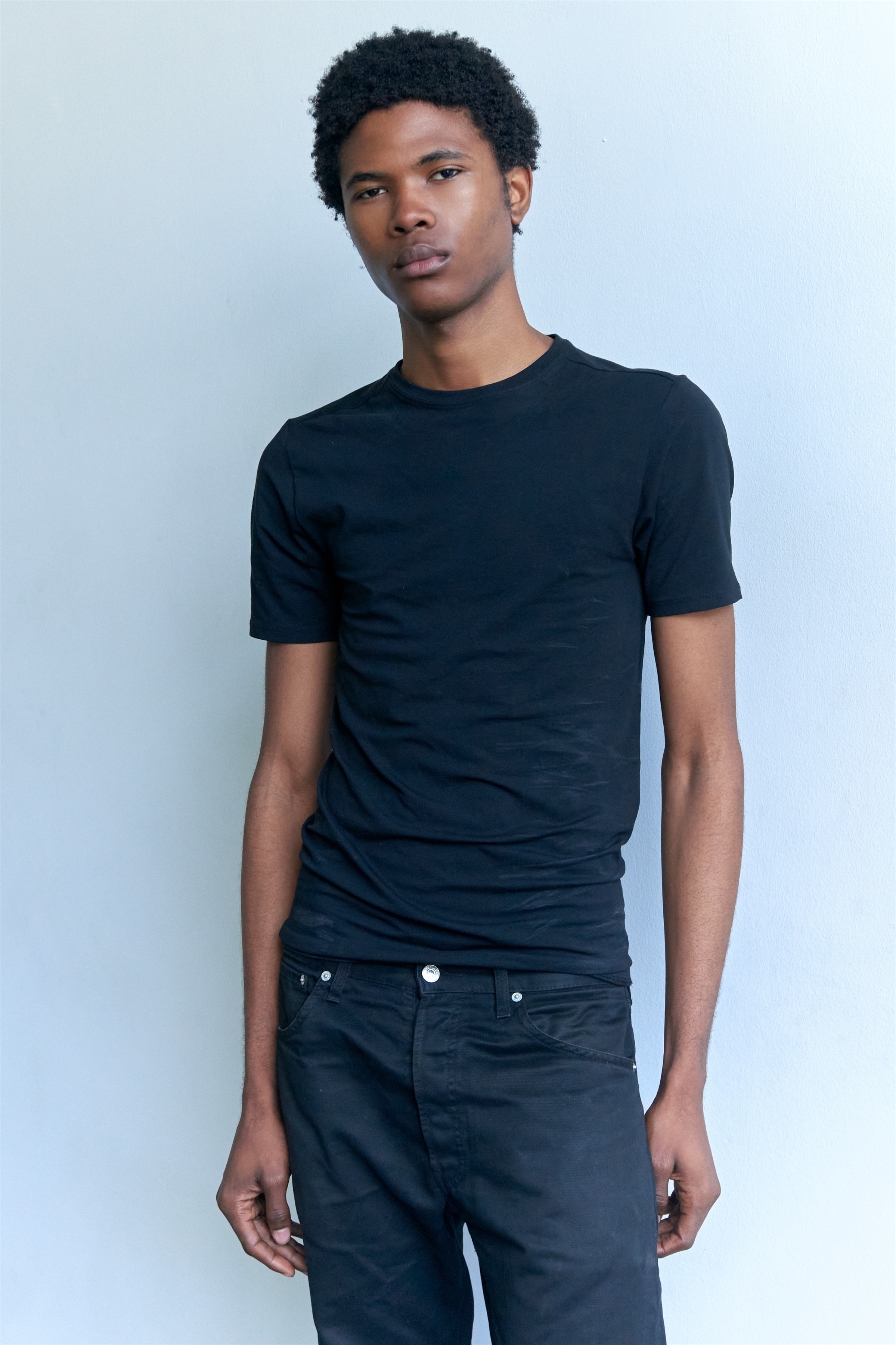 AMIR OGUNSI photo