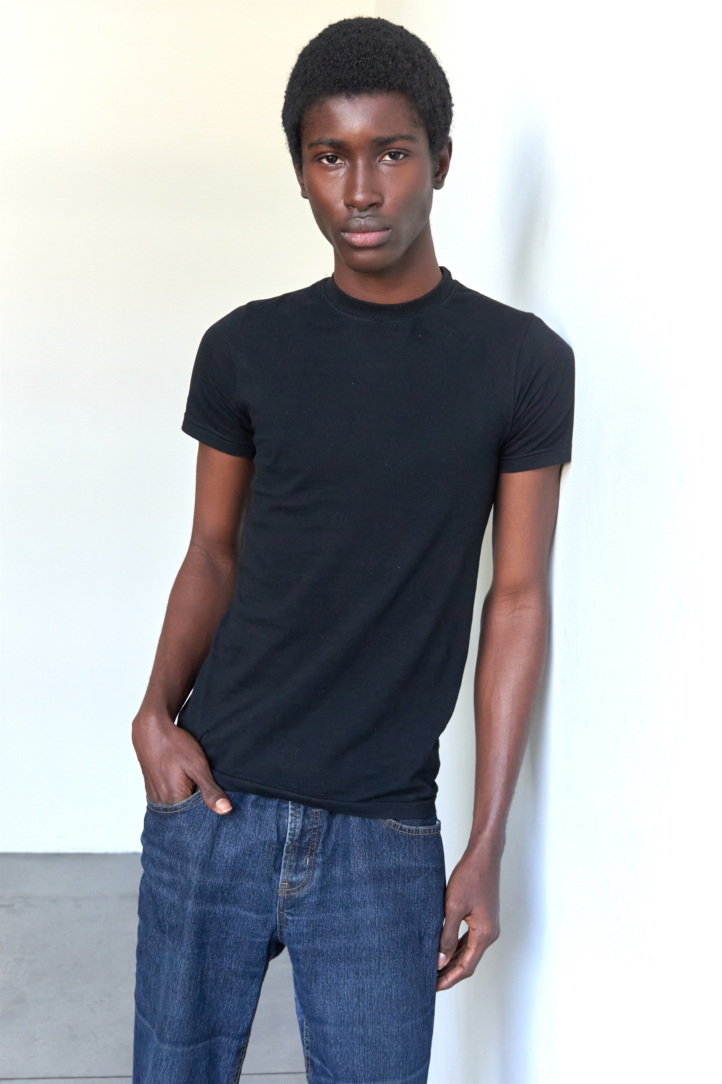 OLA ODEWOLE photo