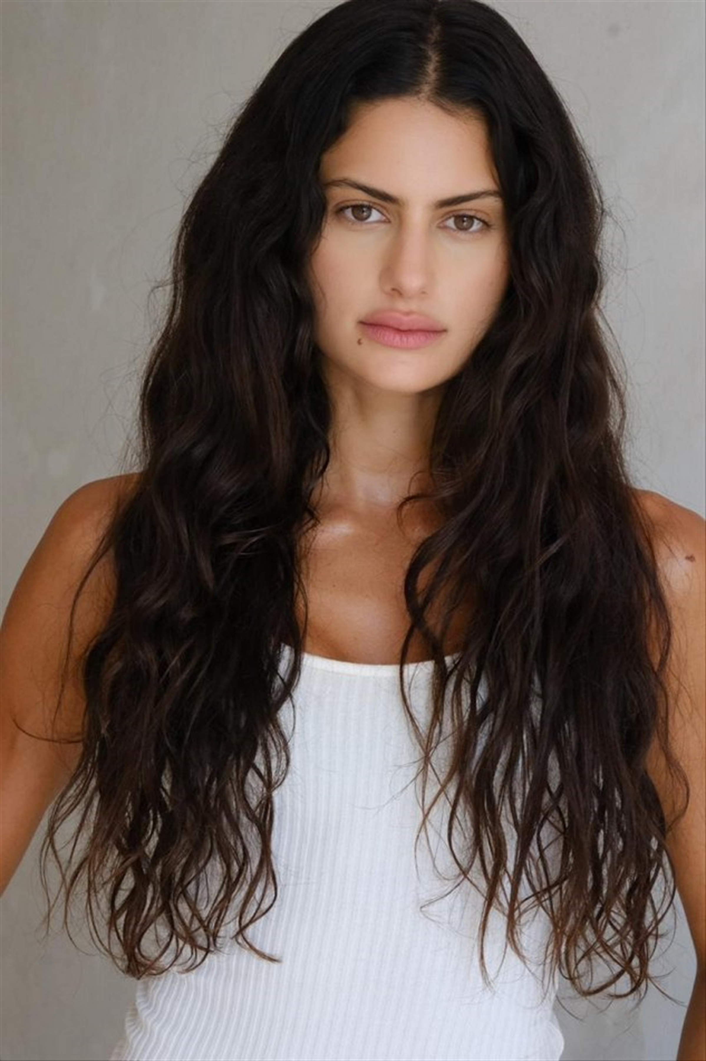 MILENA SCHELLER photo