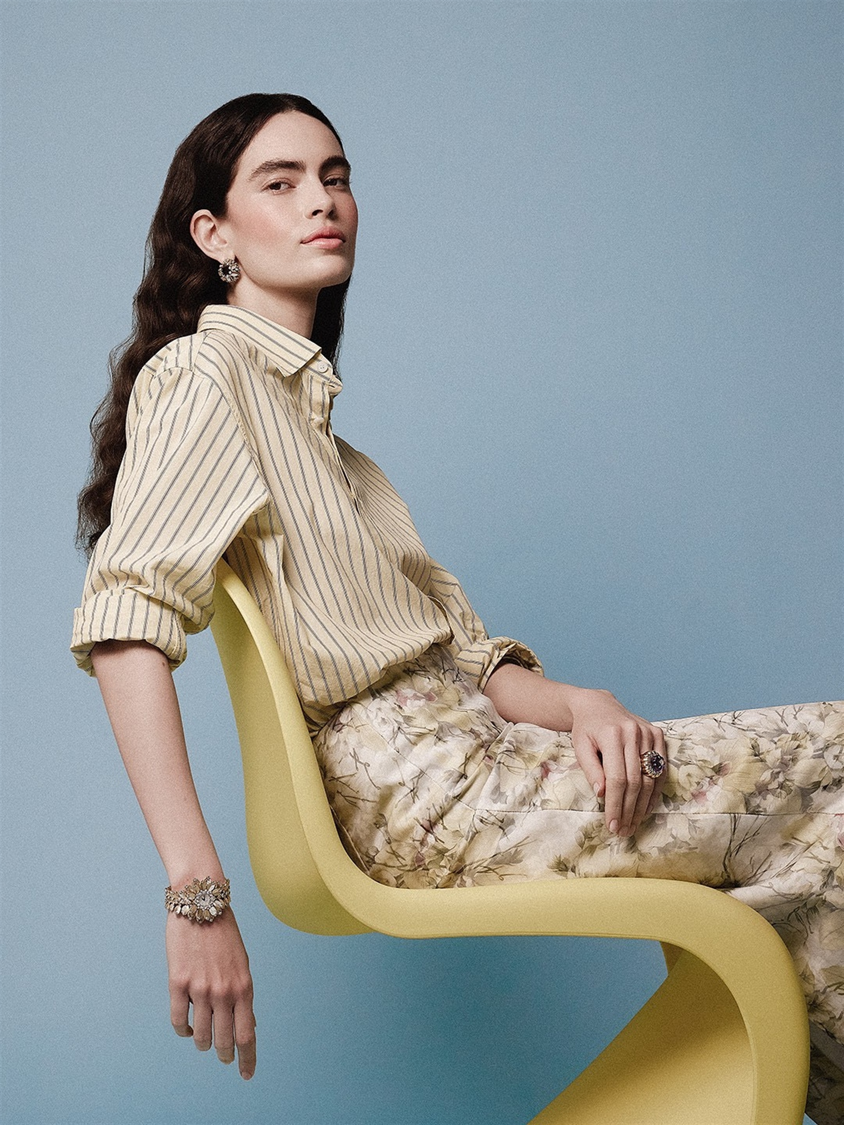 BELLA GONCALVES photo