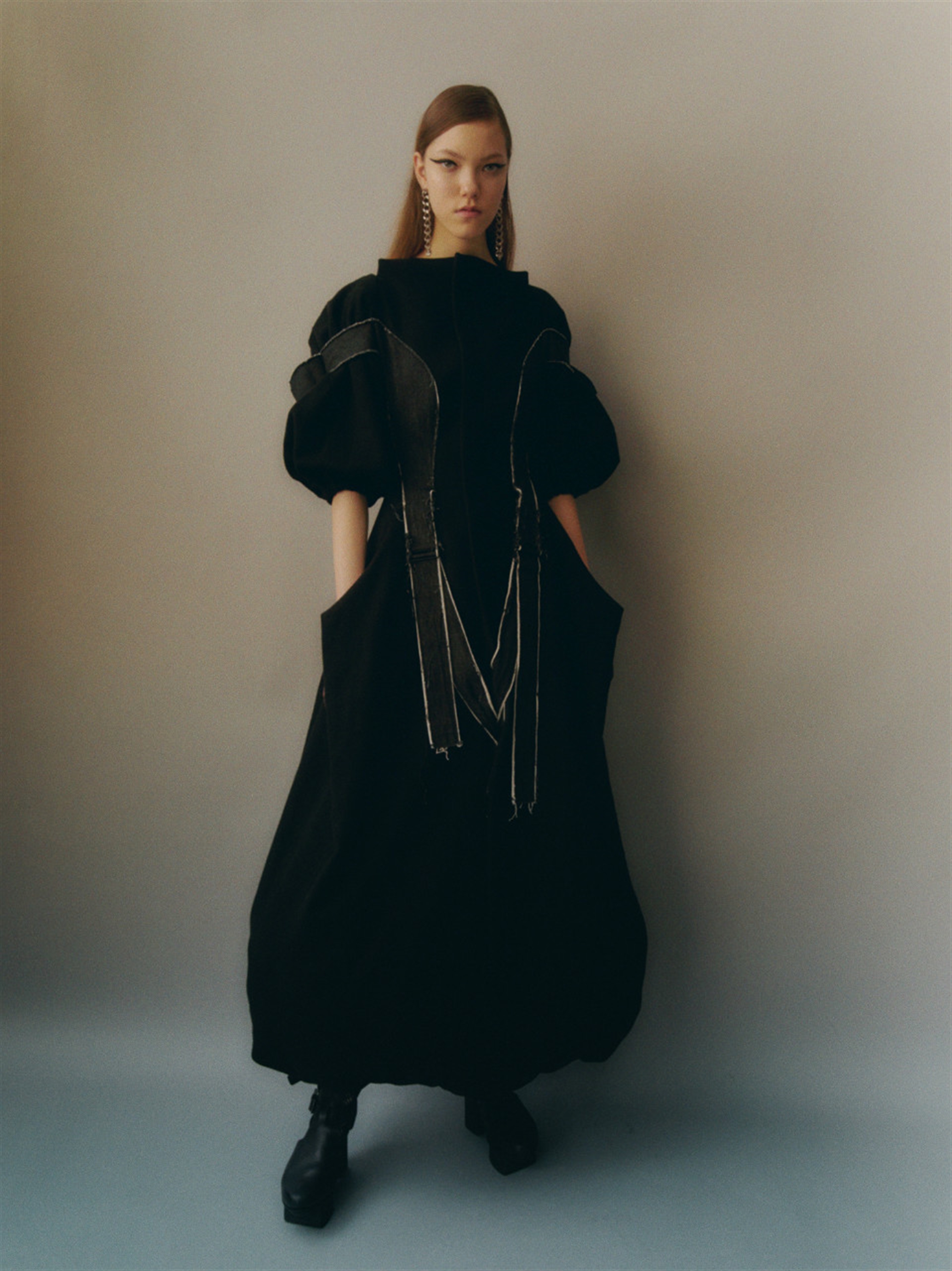 KAMILA SARINOVA photo
